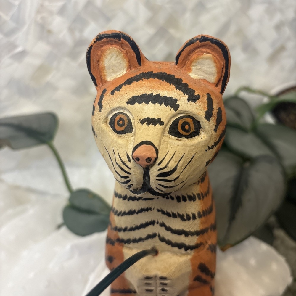 Vtg Folk Art Hand Painted/Carved Tiger Cat Fish Shelf Sitter‎ Articulated Joints - Picture 7 of 15